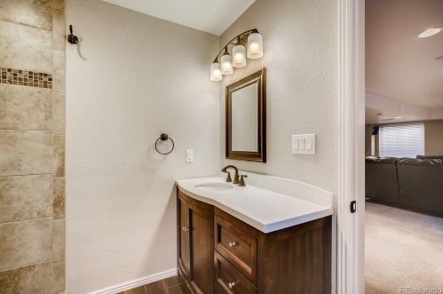 16171 Phillips Dr, Englewood CO 80112-4603 exterior