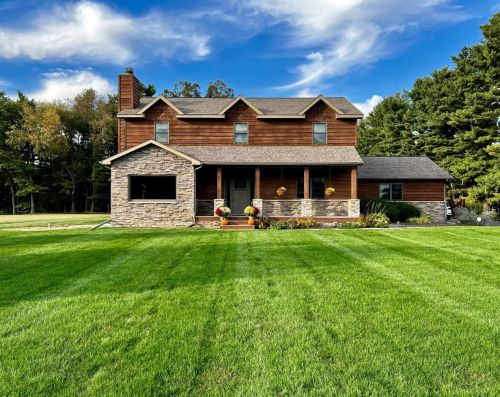 1203 Martinal Rd, Valpo, IN 46383-7801