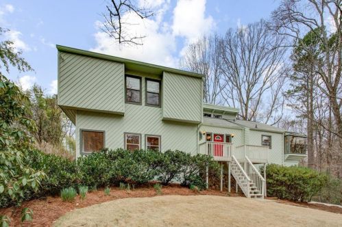 3554 Tritt Springs Ct, Marietta, GA 30062-5276
