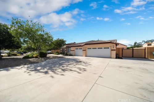 20442 Camino De Gloria, Riverside, CA 92508-2401