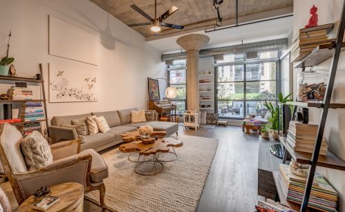 900 Kingsbury St, Chicago, IL 60610-7430
