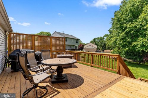 14104 Northwyn Dr, Silver Spring MD exterior