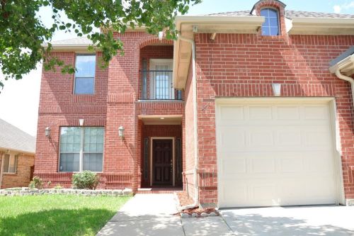 1127 Valley Vista Dr, Irving TX  75063-9395 exterior