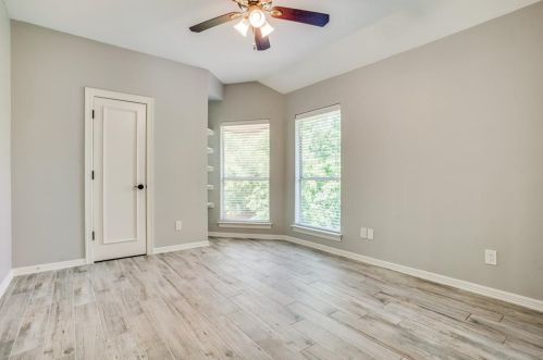 6309 Dysart Cir, Dallas TX  75214-5605 exterior