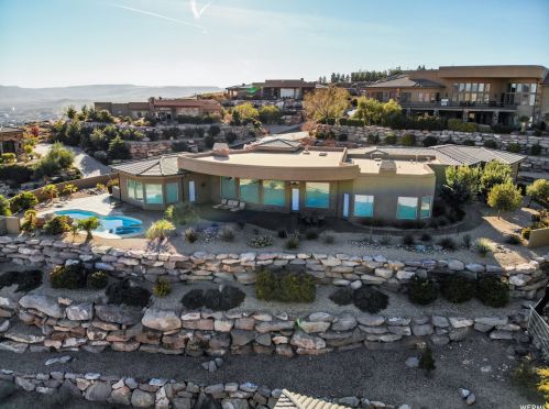 2145 Pinnacle Dr, Saint George, UT 84790-7280