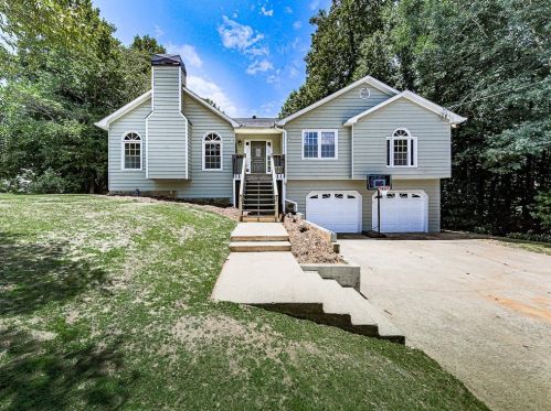 1095 Ashlin Dr, Holly Springs, GA 30188-6002