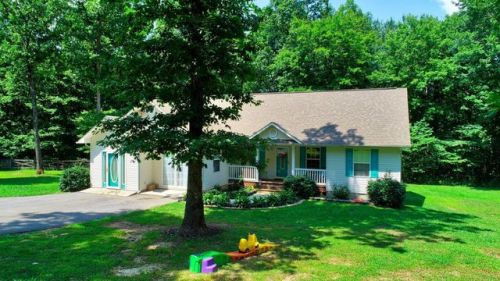 185 James George Rd, Jamestown, TN 38556-5473