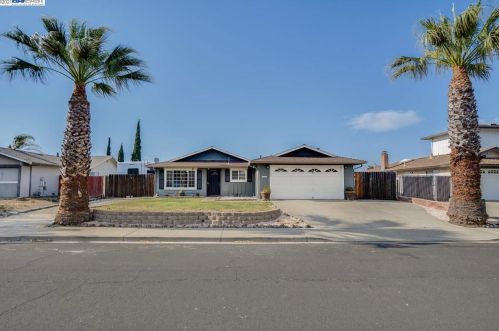 4368 Arabian Rd, Livermore, CA 94551-5402