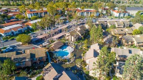 242 Tangelo, Irvine CA  92618-4476 exterior