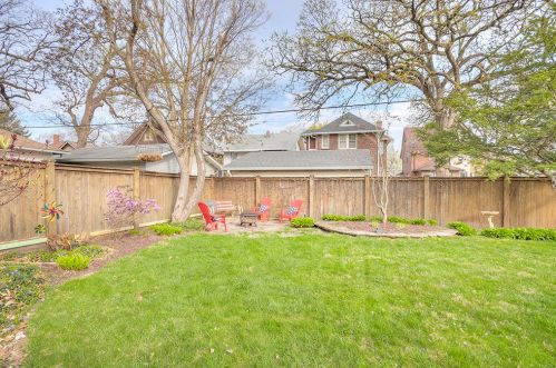 1418 National Ave, Rockford, IL 61103-7144