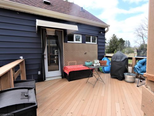 1962 Hazelwood St, Saint Paul MN  55109-4437 exterior