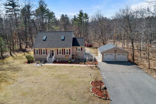 45 Windham Rd, Derry, NH 03038-4272