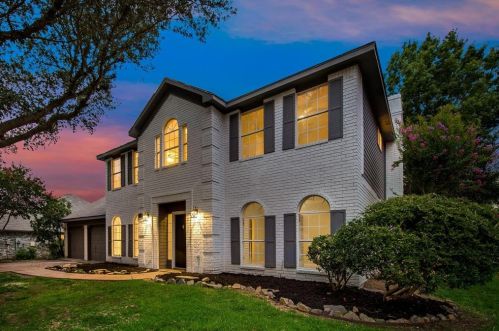 2309 Carlisle Ct, Lewisville, TX 75028-4614