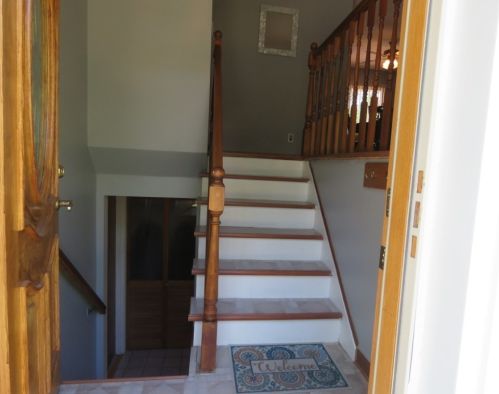 1608 Walker Ave, Streamwood, IL 60107-3137