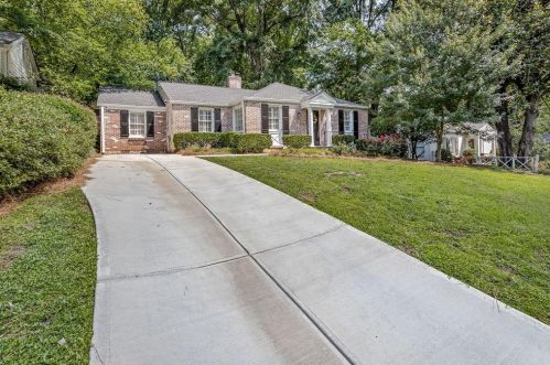 1930 Colland Dr, Atlanta, GA 30318-2606