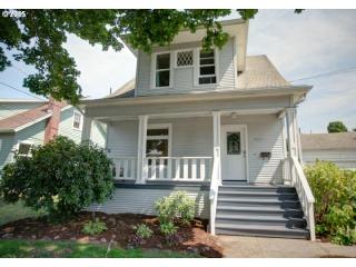 2544 16th Ave, Portland, OR 97202-1112