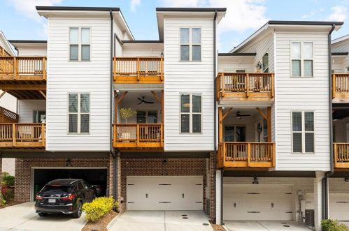 255 Franklin Rd, Atlanta GA  30342-2602 exterior