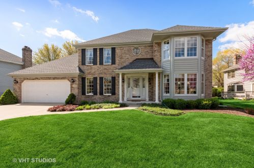 508 Arlington Ave, Naperville, IL 60565-6306