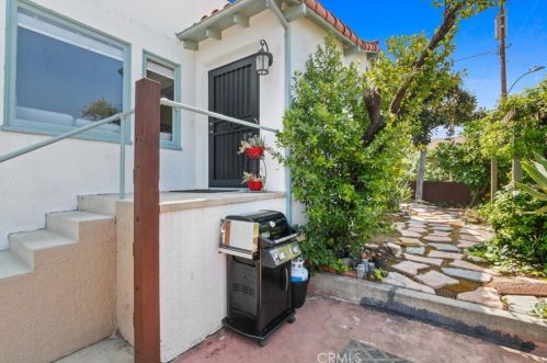 6742 Stanford Pl, Whittier, CA 90601-4428