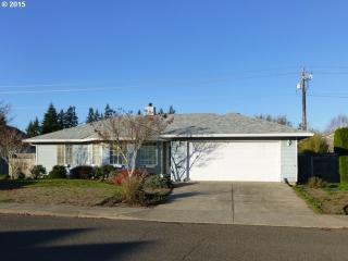 612 6 Pl, Barlow OR  97013-9793 exterior