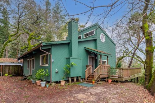 18103 La Verne Dr, Los Gatos, CA 95033-8926