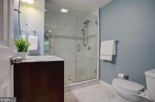 151 Cedar Ln, Princeton NJ  08540-5349 exterior