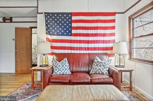 1195 Warden Lake A B Dr, Wardensville WV  26851-8192 exterior