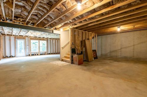 105 Greenbrier Way, Holly Springs GA  30114-5743 exterior