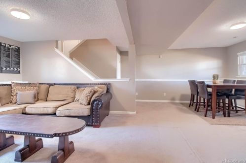 17362 Frd Dr, Aurora CO 80017-3236 exterior