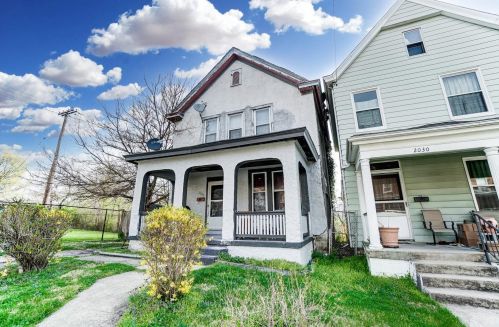 2032 Burnet Ave, Cincinnati, OH 45219-3110