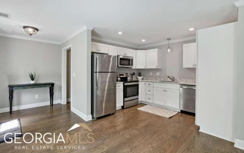 280 Cameron Ridge Dr, Atlanta GA  30328-4709 exterior