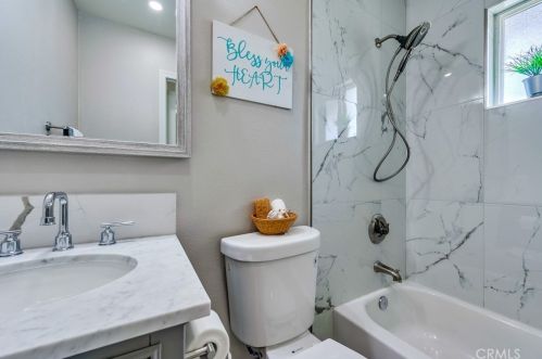 8505 Via Norte Dr, Riverside CA  92503-7822 exterior