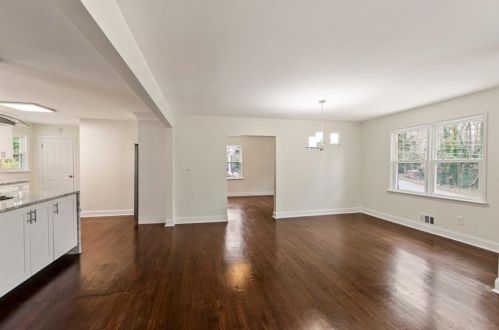 3111 Eleanor Ter, Atlanta GA  30318-6017 exterior