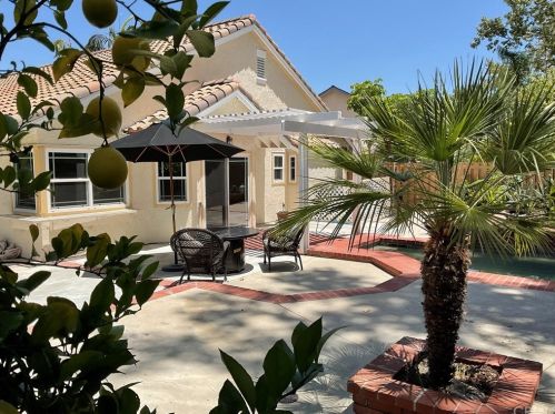 36 Sunlight, Irvine CA  92603-3724 exterior