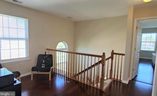 27 Scarlet Oak Dr, Princeton NJ  08540-4610 exterior