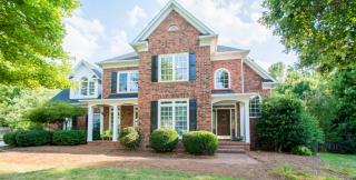 3300 Crosstimbers Ct, Greensboro, NC 27410-2179