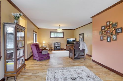 285 Chelsea St, Saint Paul MN  55115-2080 exterior