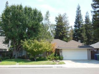 422 Shelldrake Cir, Fresno, CA 93730-1229