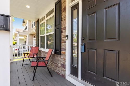 177 Center St, Metuchen, NJ 08840-1354