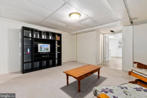 4 Locksley Ct, Silver Spring MD 20904-6321 exterior