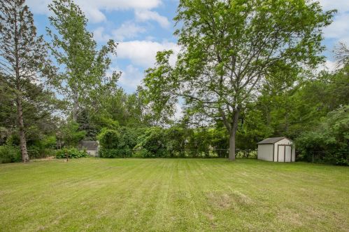 652 Berwood Ave, Saint Paul MN  55127-5103 exterior