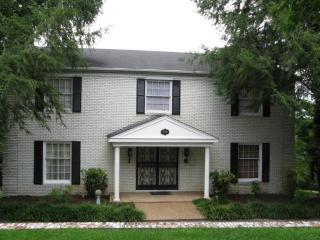 515 Vista Dr, Clinton, TN 37716-3416