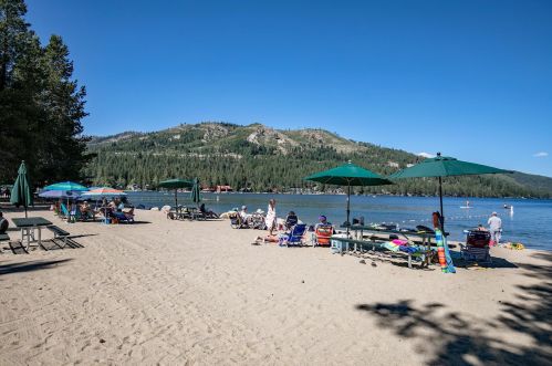 10175 Washoe Rd, Truckee CA exterior