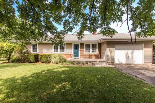 211 Monterey Dr, Beverly Manor, IL 61571-2924