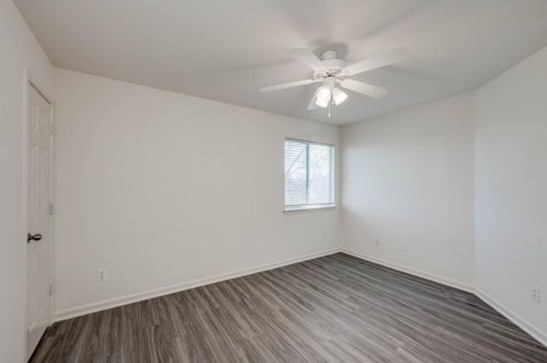 2108 Campfield Pkwy, Austin TX  78745-6349 exterior