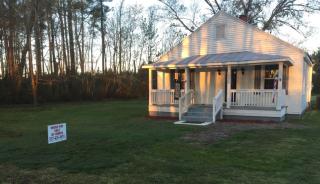 18328 Tower Dr, Windsor, VA 23487-7130