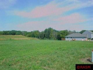 100 Sienna Ct, Mankato, MN 56001-2077