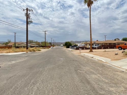 1115 Ranger St, Ridgecrest CA 93555-5125 exterior