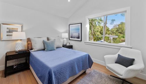 110 Pasa Robles Ave, Los Altos CA 94022-1235 exterior