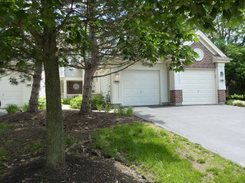 1097 Talbots Ln, Elk Grove Vlg, IL 60007-7112